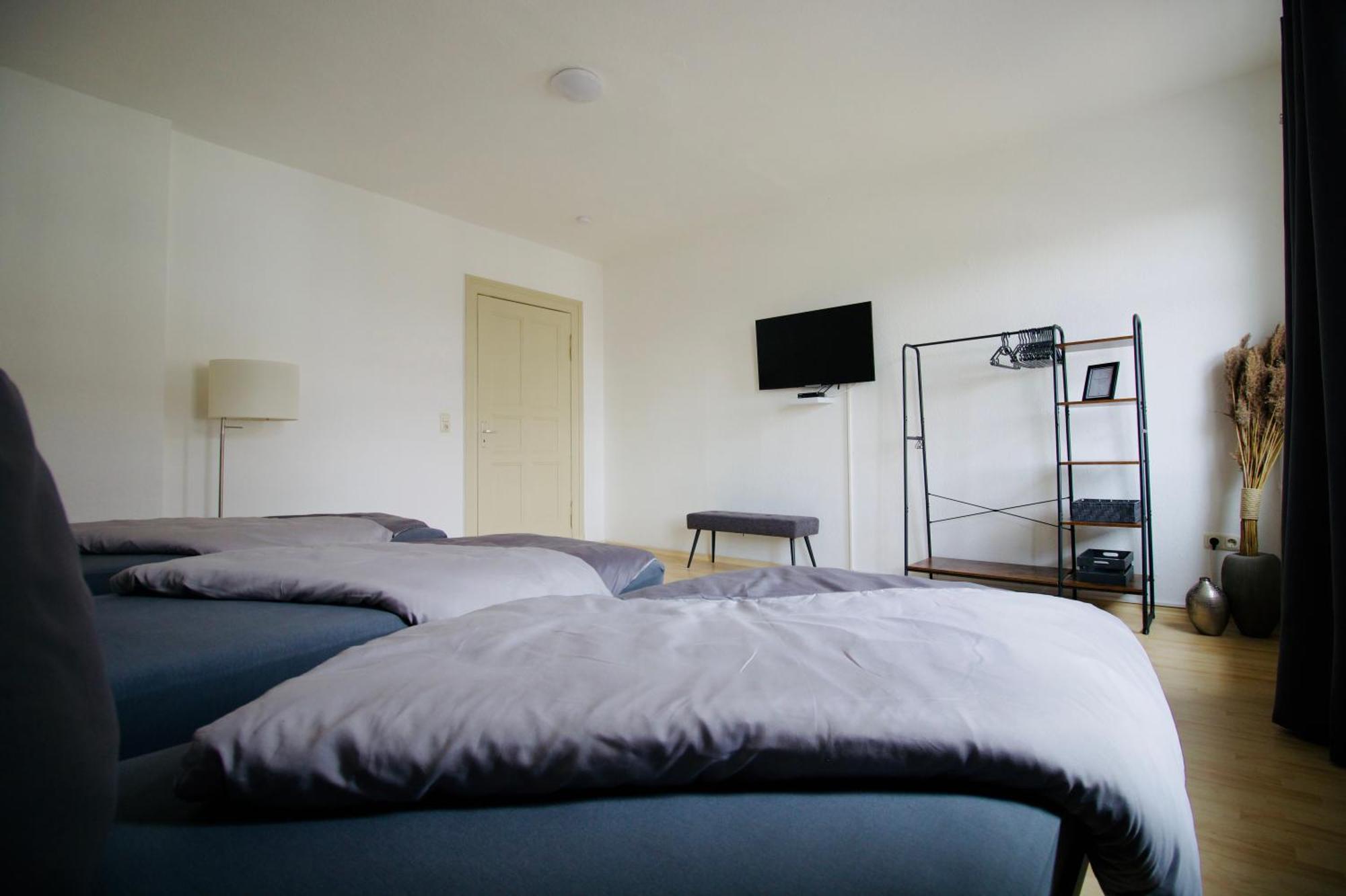 Gemuetliches Innenstadtnest, Zentrale Lage, 88Qm, Kostenfreier Parkplatz, Fuer Bis Zu 6 Personen Cottbus Buitenkant foto